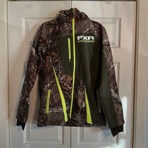 FXR Outdoor men’s soft shell hoodie